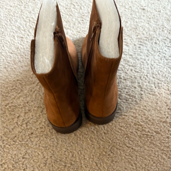 Loft Suede Boots - Picture 3 of 5